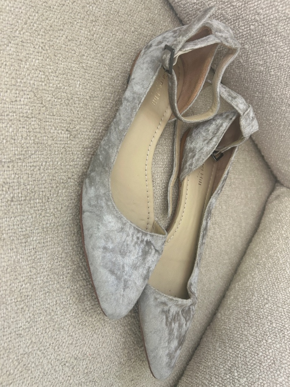 Garnet Hill Velvet Pointed-Toe Ankle-Strap Flats in Light Gray 8.5
